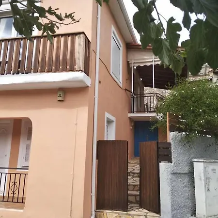 Aggelos House In Kalamitsi (Lefkada)