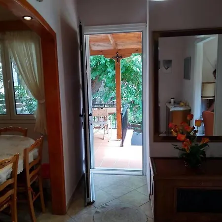 Aggelos House In Ferienhaus Kalamítsi