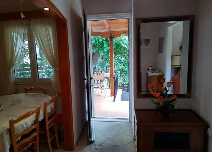 Aggelos House In Σπίτι διακοπών Καλαμίτσι